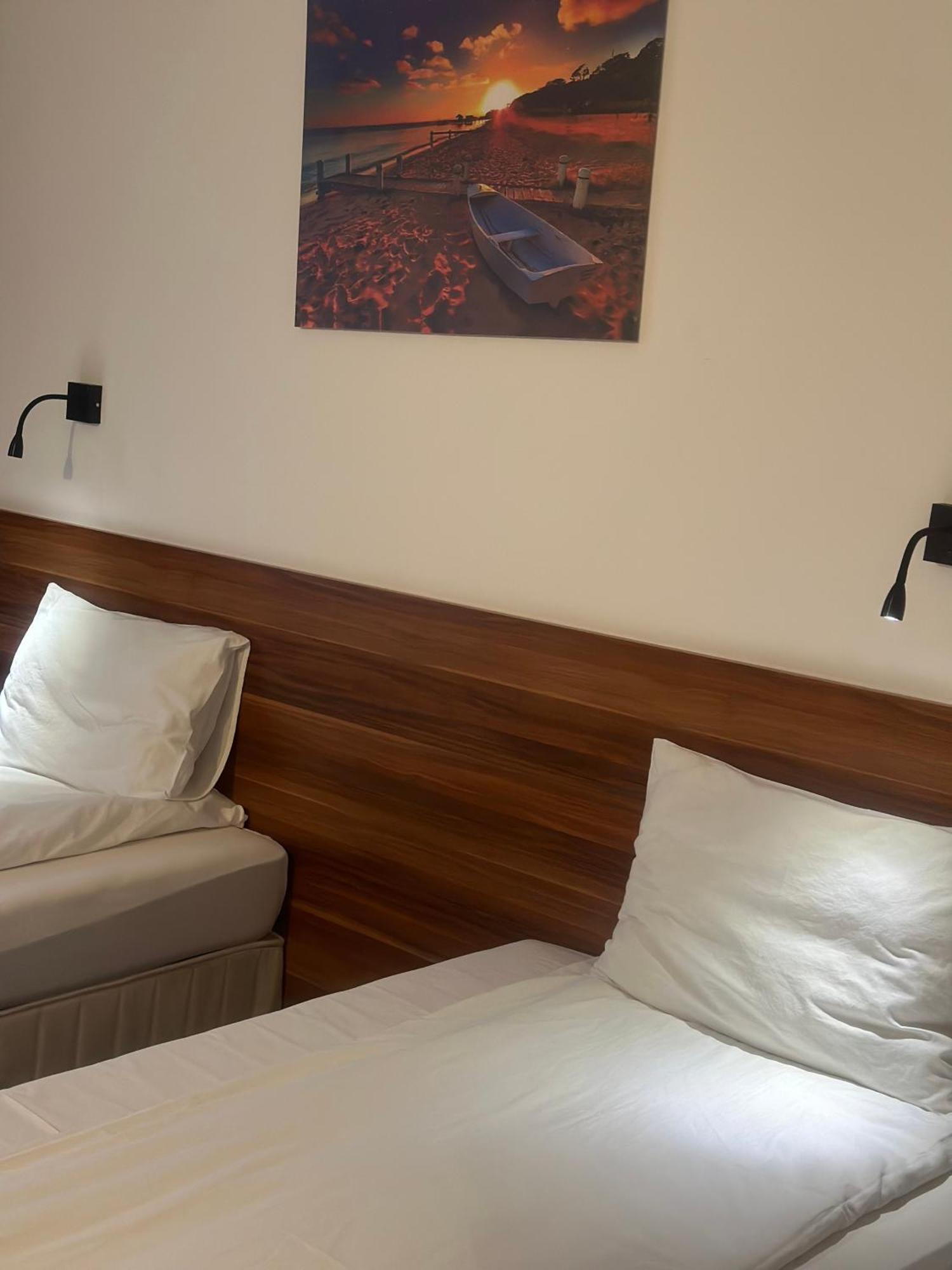 Brilliance Hotel Varna Exterior photo